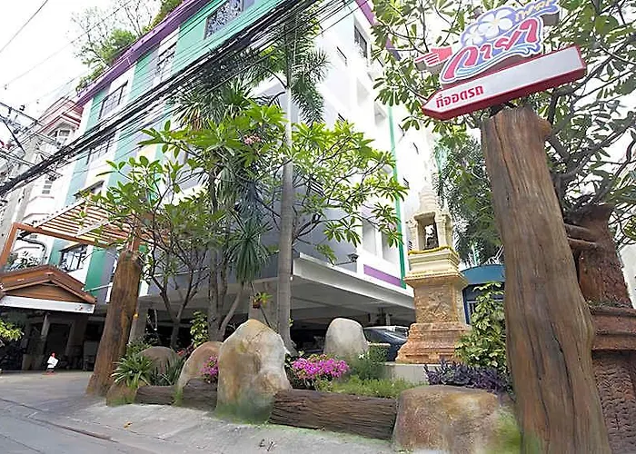 Kaya Place
